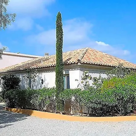 Sleeps 6 Pool Air Con Villa *