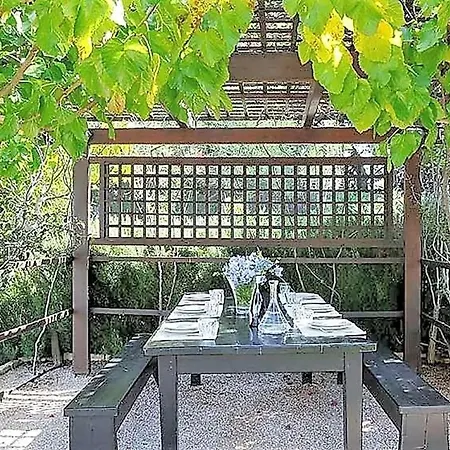 Villa Sleeps 6 Pool Air Con